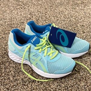 ASICS Jolt 2 big kids running shoes